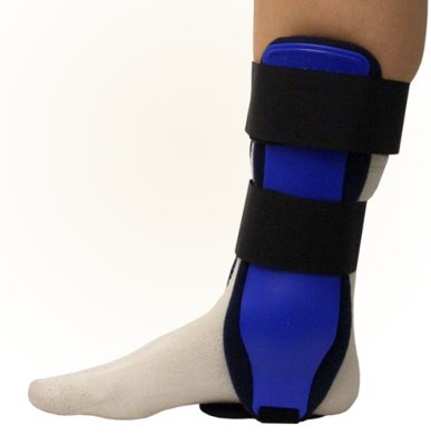 774906.jpg Knöchelschiene Air Brace Universal blau>>>>Gr. 0